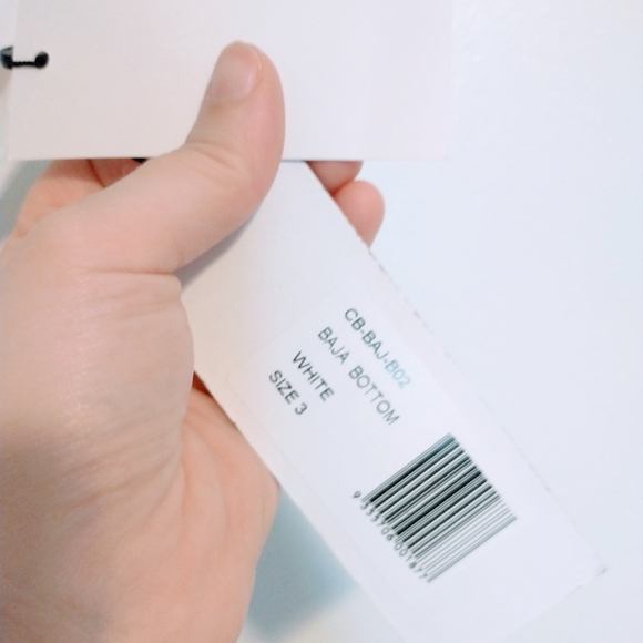 NWT Code B Baja bottoms white bikini bottoms size 3, which is equivalent to a si - Picture 3 of 6